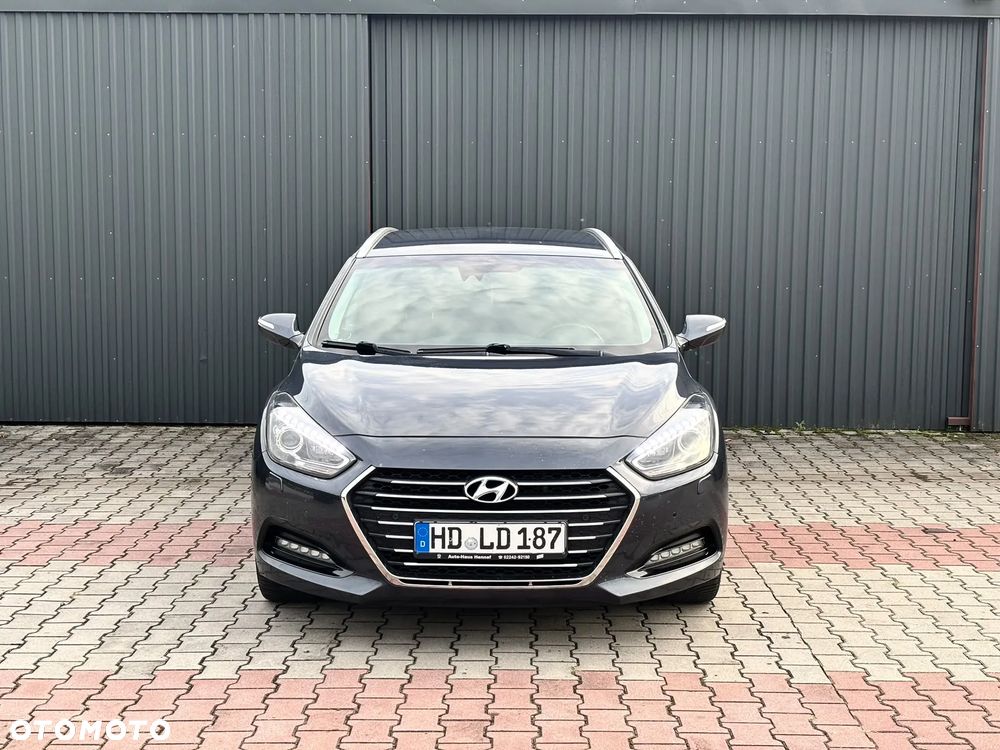 Hyundai i40 Kombi 1.7 CRDi DCT Premium - 6