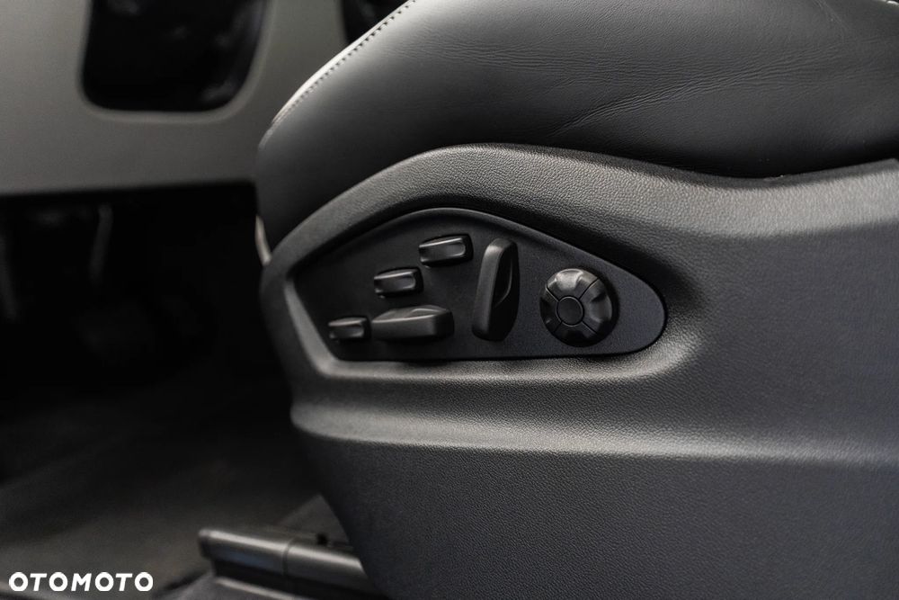 Porsche Cayenne E-Hybrid PHEV Black Edition - 30