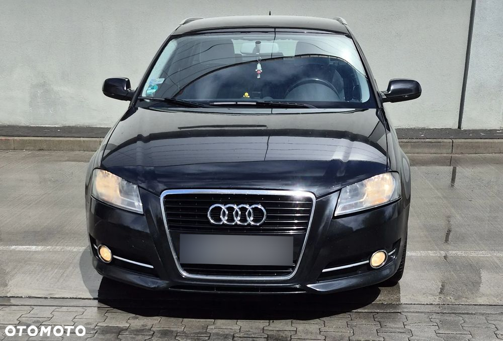 Audi A3 1.6 TDI DPF Ambiente - 4
