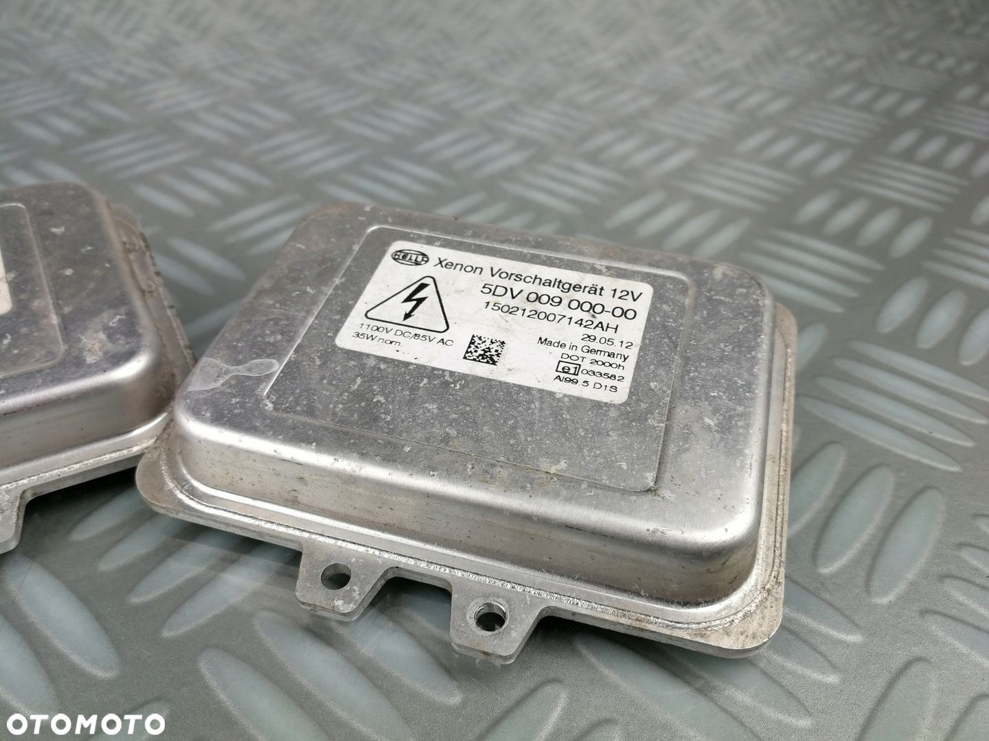 5DV009000-00 przetwornica XENON HELLA VW FIAT PEUGEOT CITROEN C4 PICASSO - 3