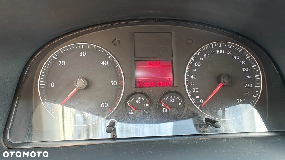 Volkswagen Caddy Life - 11