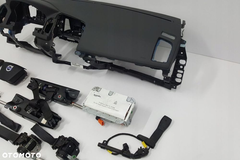 VOLVO XC60 DESKA ROZDZIELCZA KONSOLA KOKPIT PULPIT PODUSZKI AIRBAG AIR BAG PASY KIT SET - 3