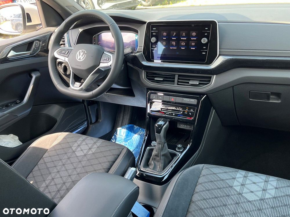 Volkswagen T-Cross 1.0 TSI R-Line Plus DSG - 8