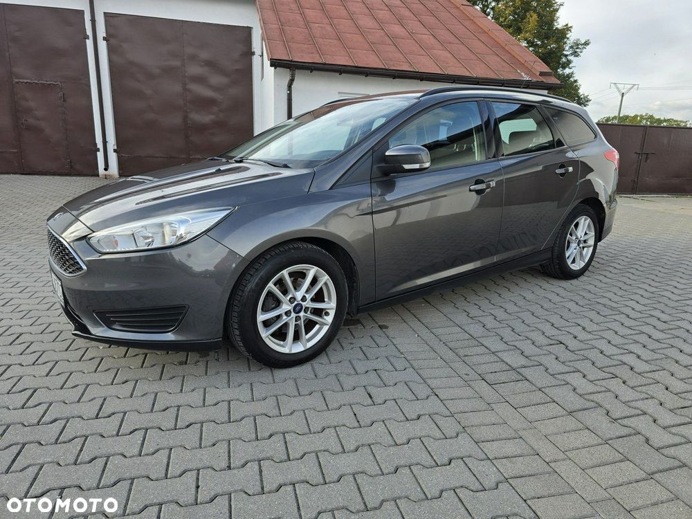 Ford Focus - 8
