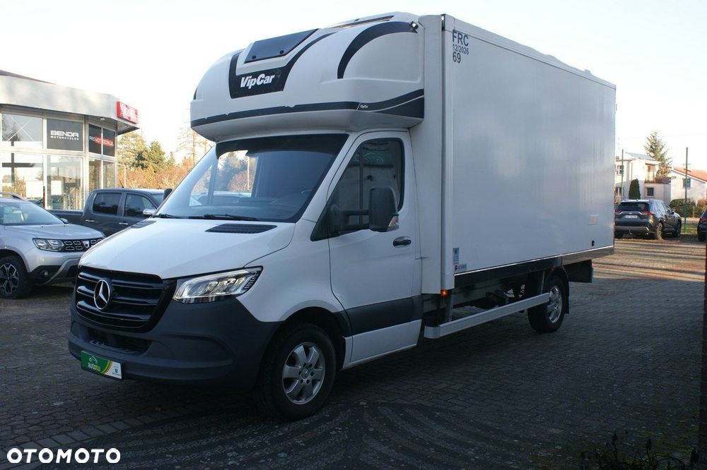 Mercedes-Benz Sprinter - 6