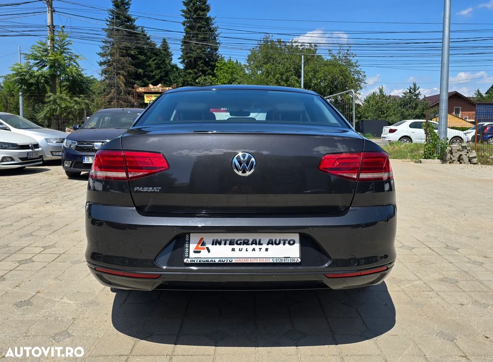 Volkswagen Passat 1.5 TSI ACT DSG Comfortline - 5