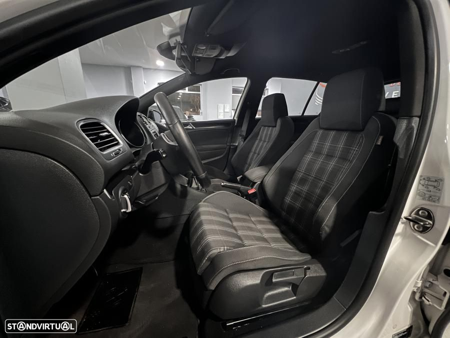 VW Golf 2.0 TDi GTD - 8