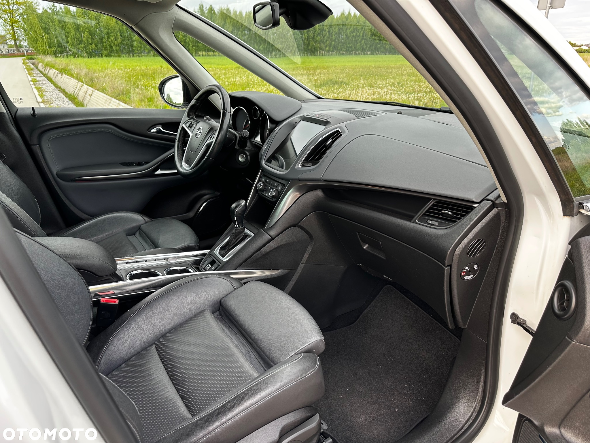 Opel Zafira - 16