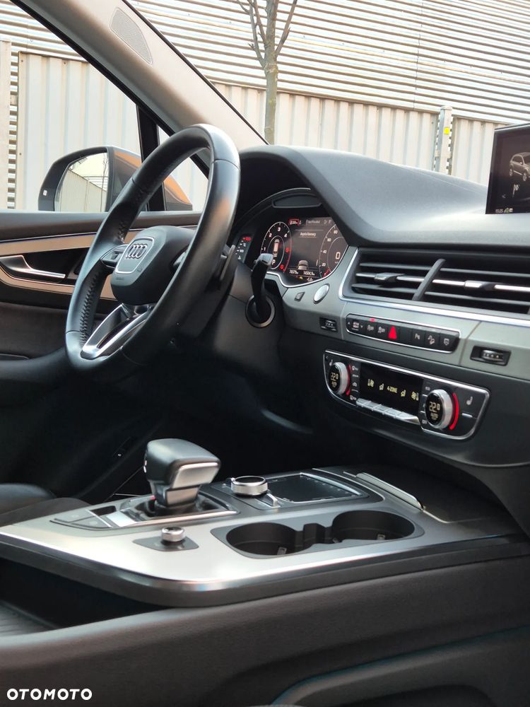 Audi Q7 - 29