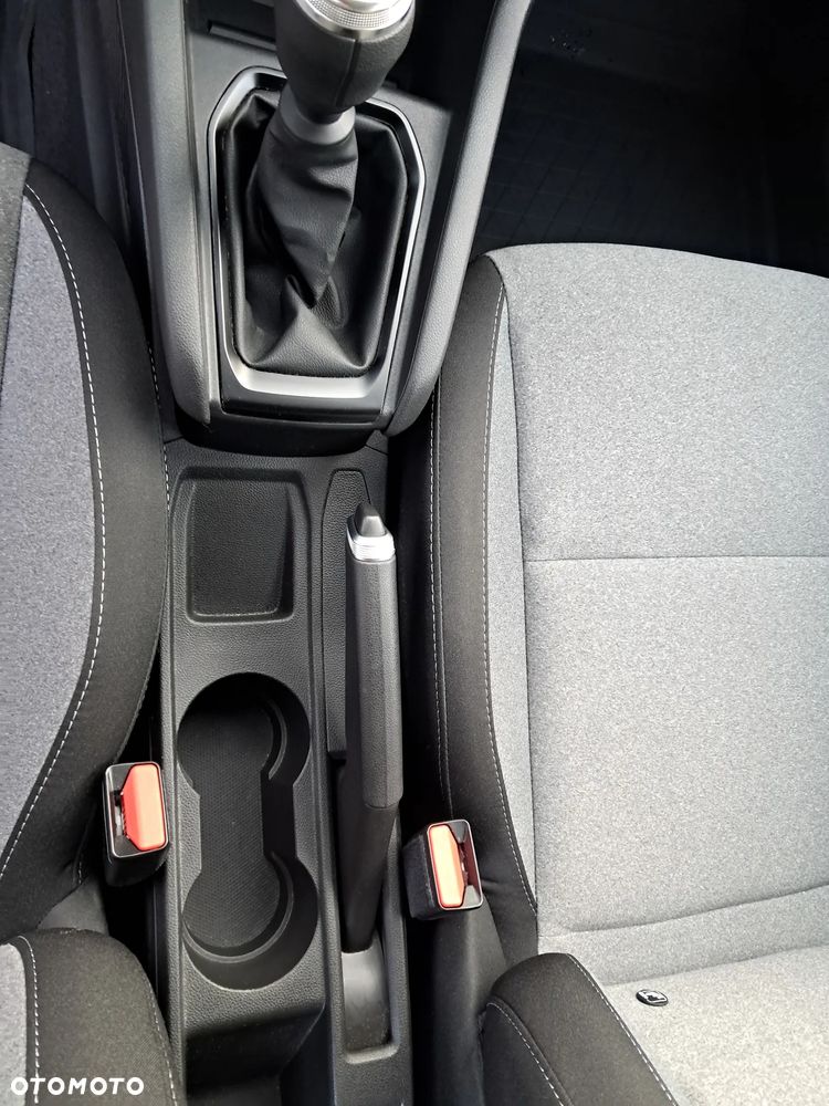 Renault Clio - 24