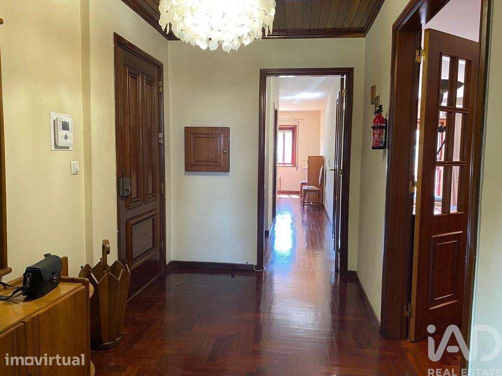 Apartamento T3 em Paranhos de 137,00 m2 - Grande imagem: 2/27