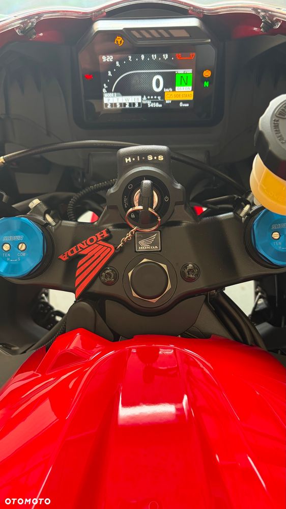 Honda CBR - 15