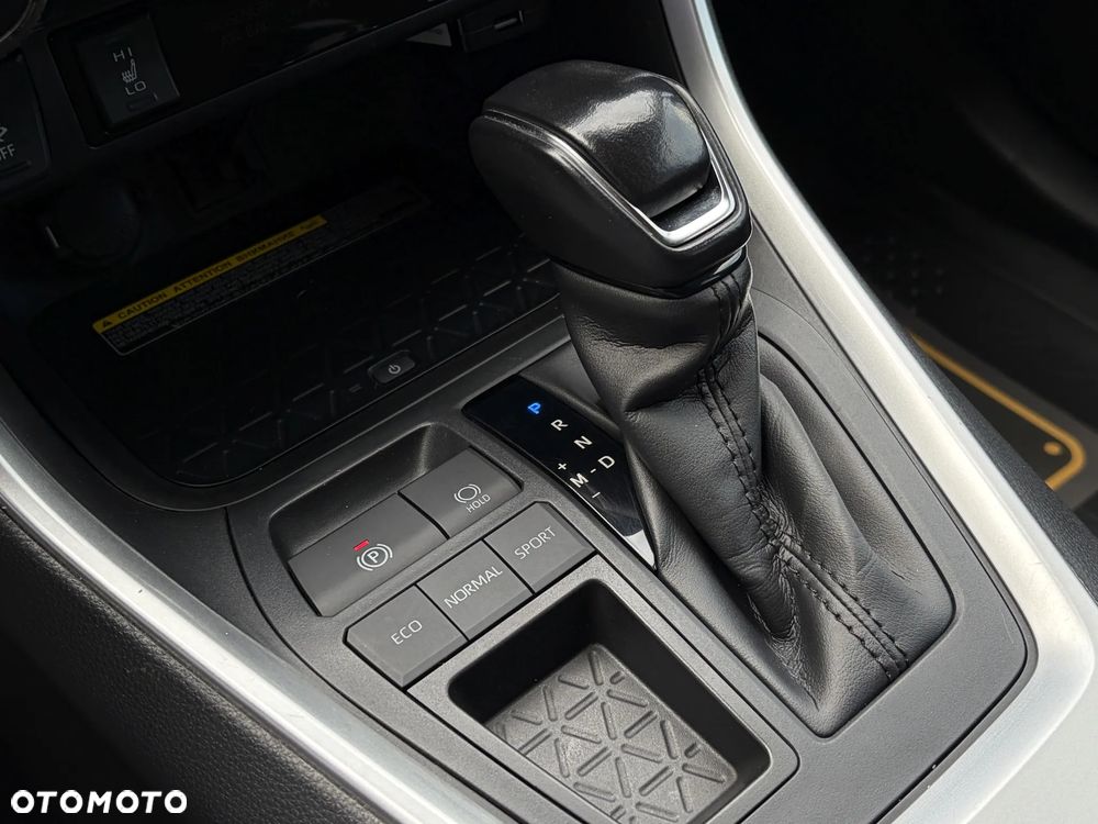 Toyota RAV4 - 31