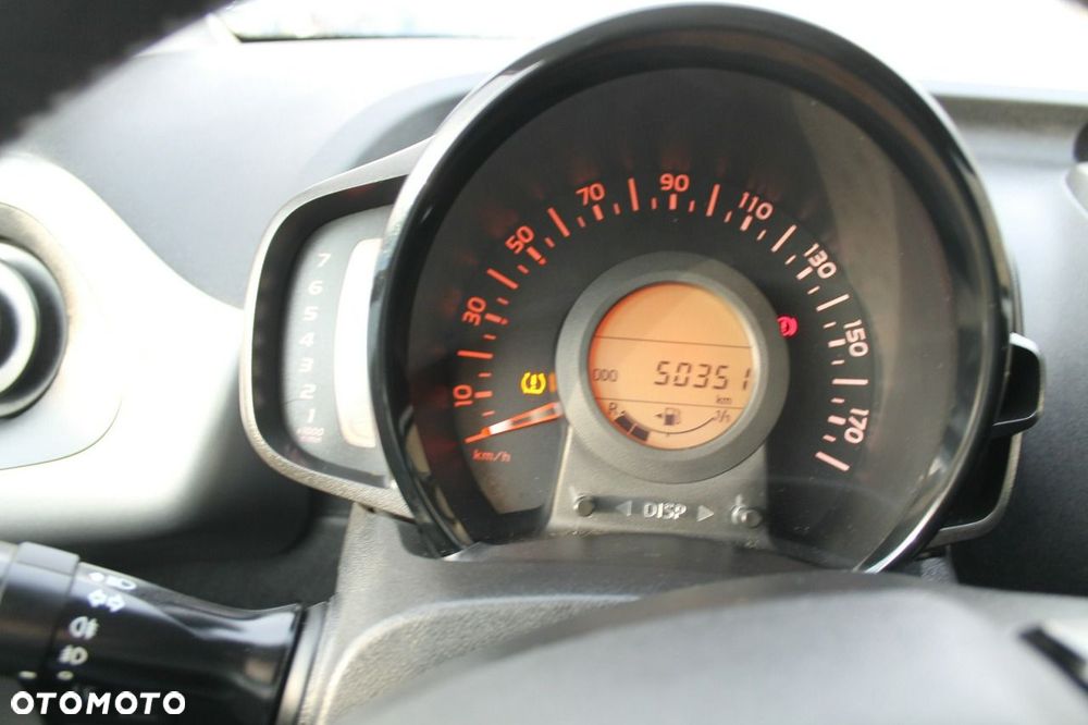 Peugeot 108 - 12