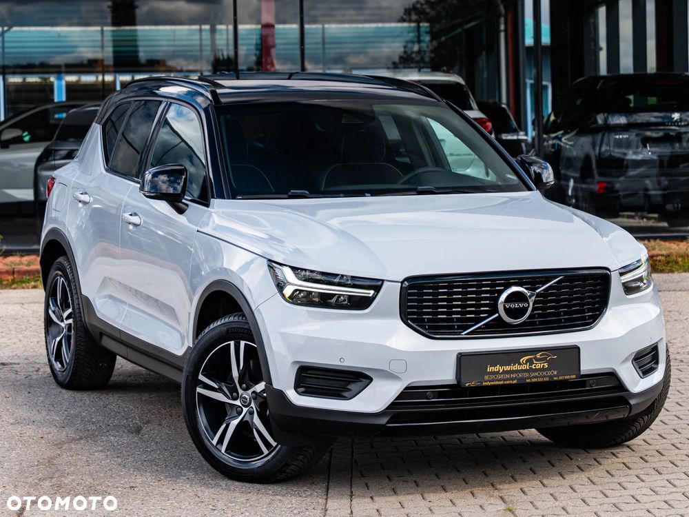 Volvo XC 40 B3 B DKG Plus Dark - 4