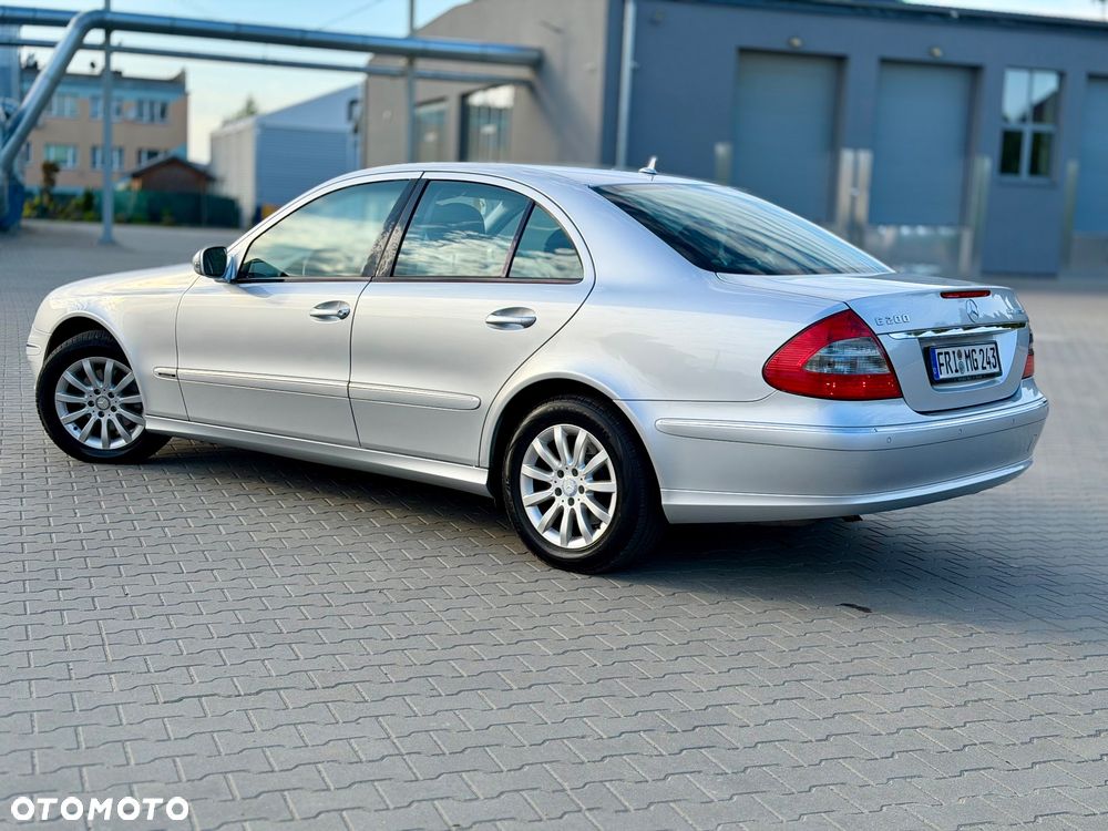 Mercedes-Benz Klasa E - 7