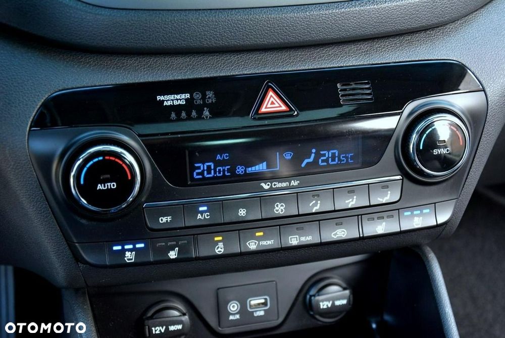 Hyundai Tucson 2.0 CRDI 4WD Automatik Premium - 29