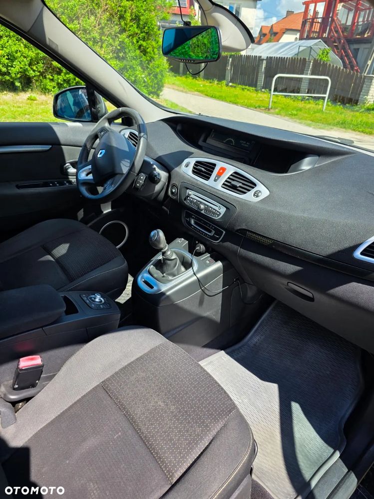 Renault Scenic - 14