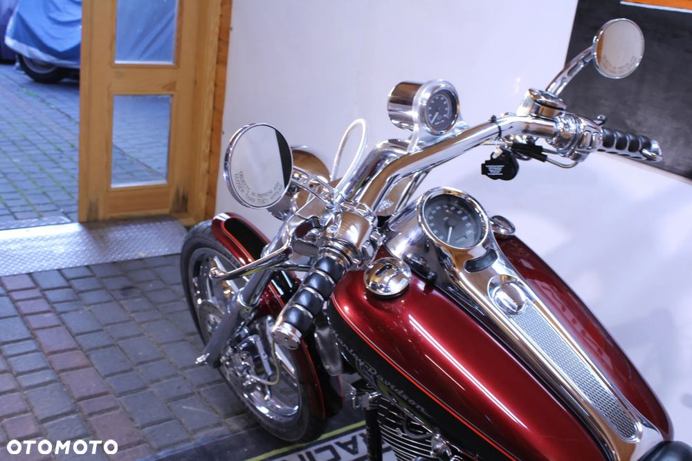 Harley-Davidson Softail - 32