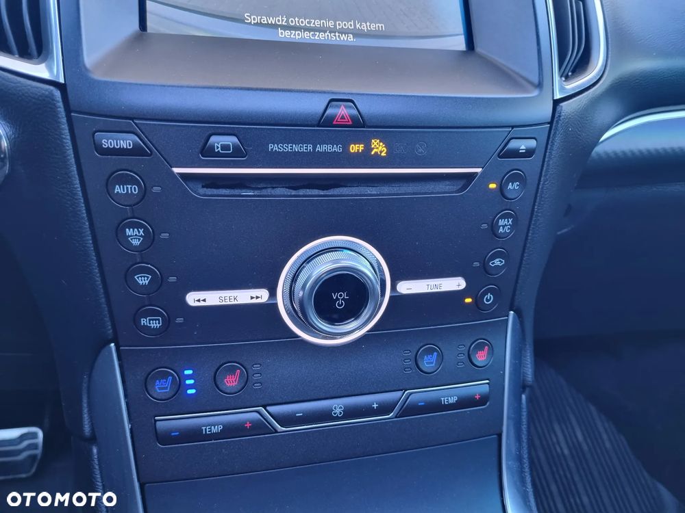 Ford Edge - 26