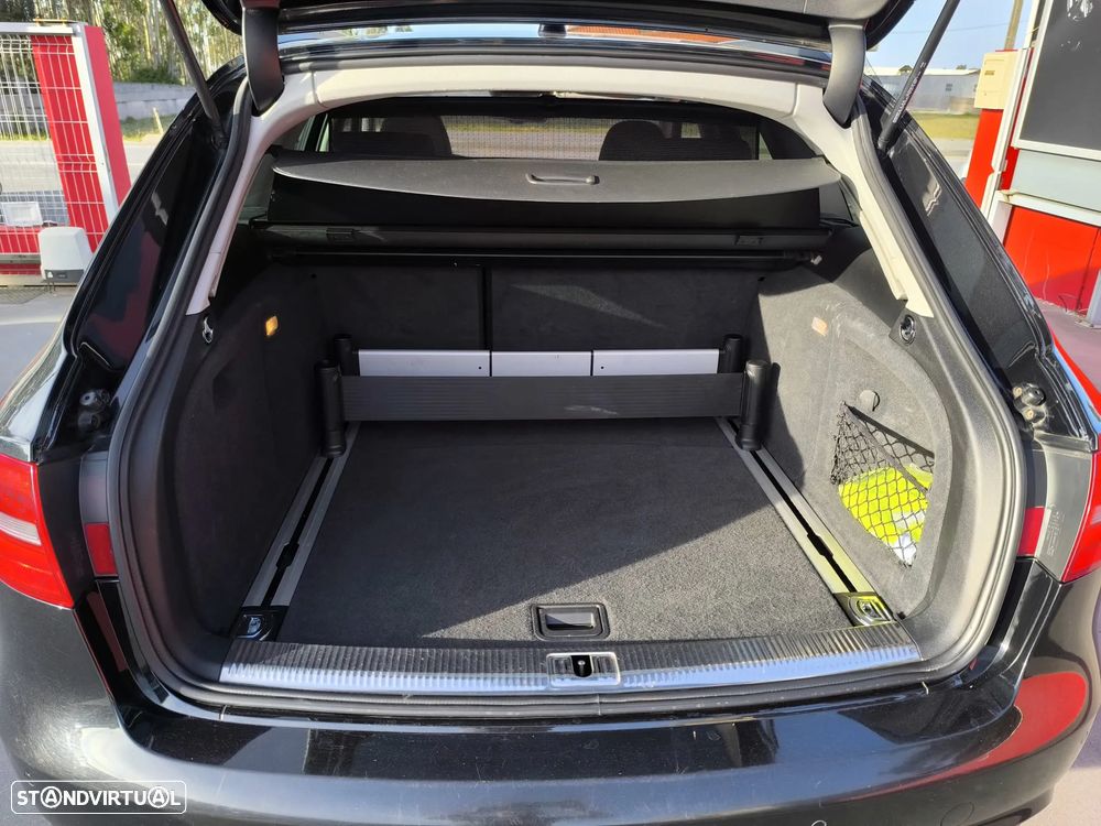 Audi A4 Avant 2.0 TDI - 52