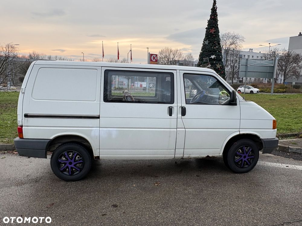 Volkswagen Transporter - 5