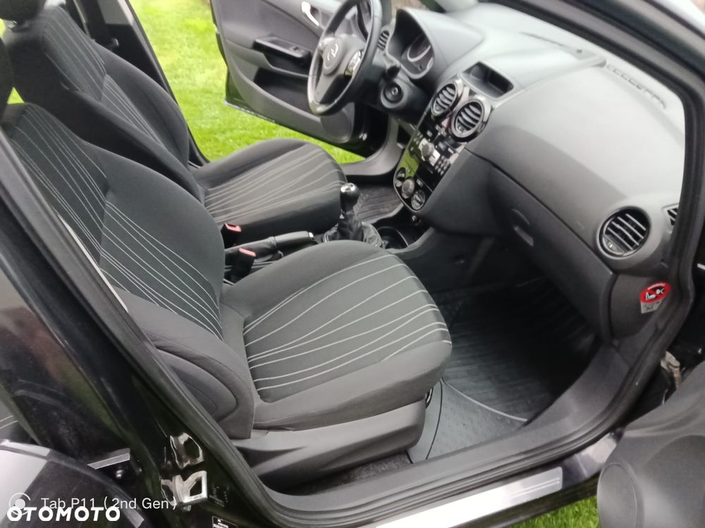 Opel Corsa 1.2 16V Cosmo - 13