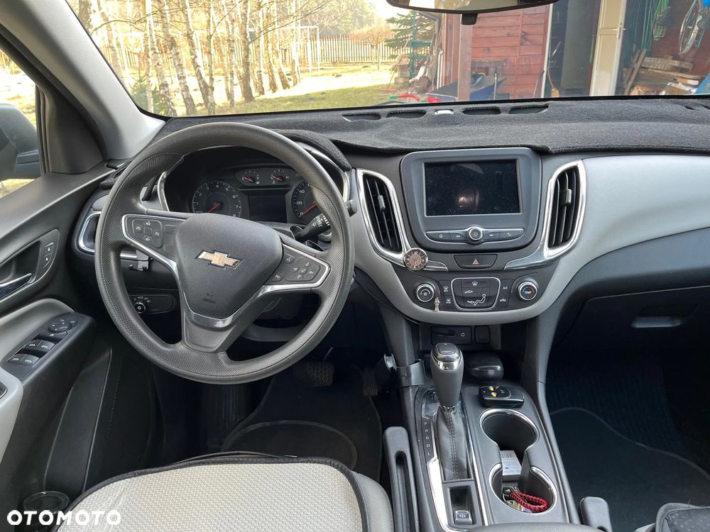 Chevrolet Equinox - 10