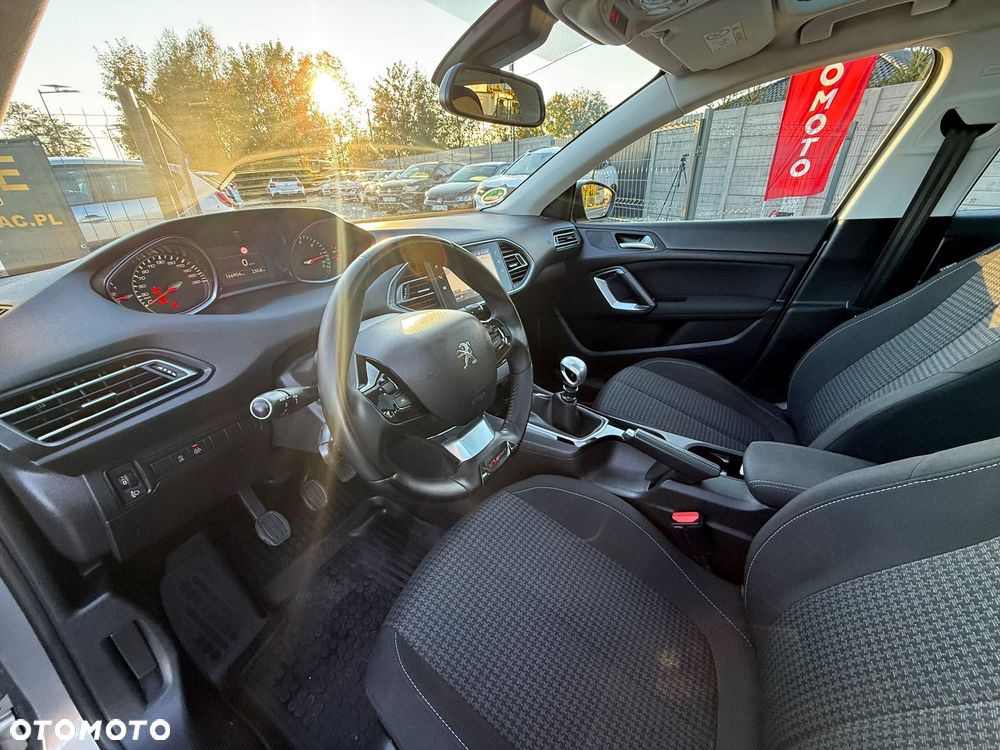 Peugeot 308 - 21