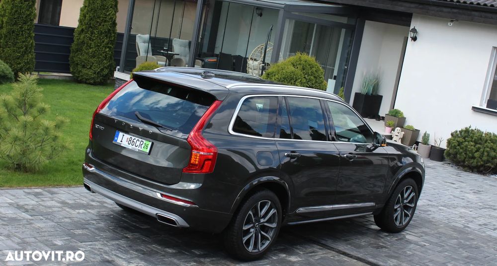 Volvo XC 90 D5 AWD Geartronic Inscription - 9