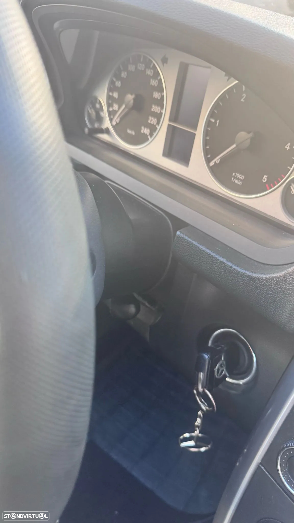 Mercedes-Benz B 180 CDi Autotronic - 8
