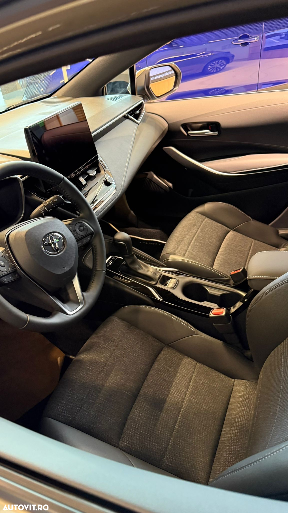 Toyota Corolla 1.8 HSD Dynamic - 4