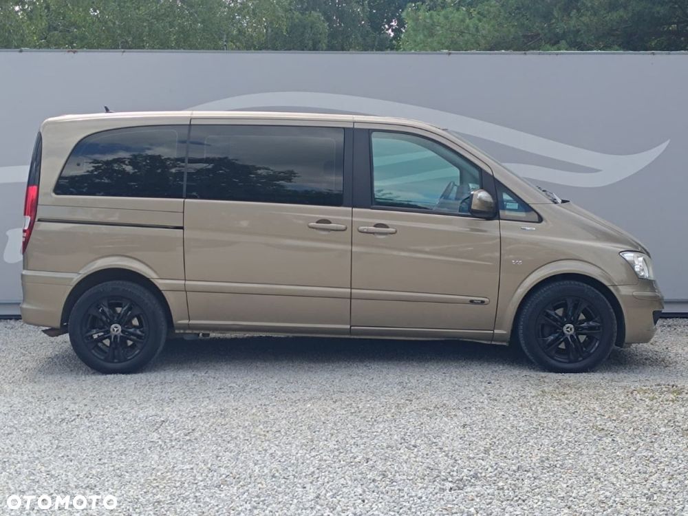 Mercedes-Benz Viano - 13