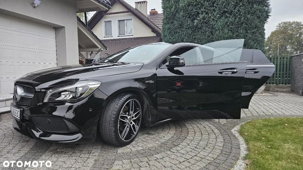Mercedes-Benz CLA 200 7G-DCT AMG Line - 4