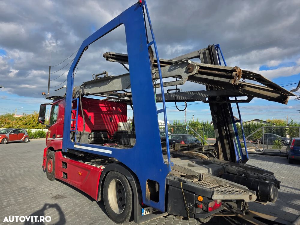 Mercedes-Benz Actros - 12