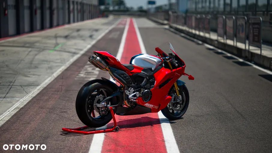 Ducati Panigale V4R - 16