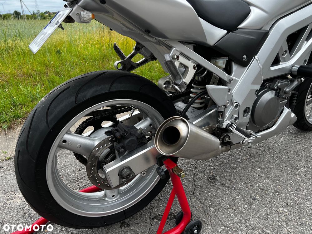 Suzuki SV - 10