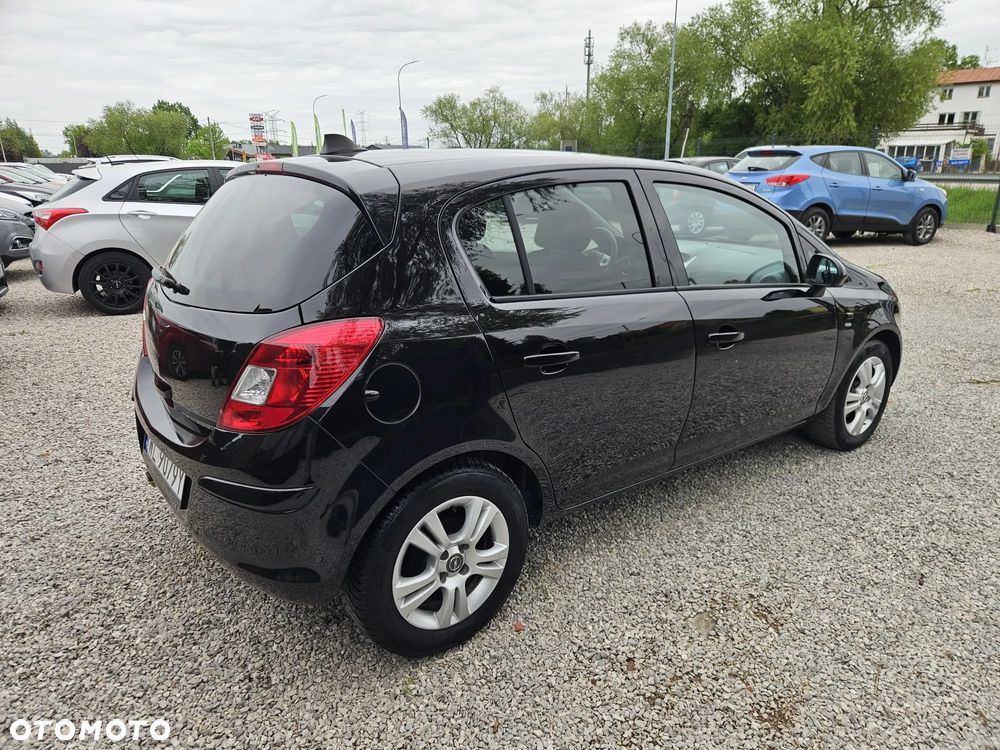Opel Corsa 1.4 16V Satellite - 14