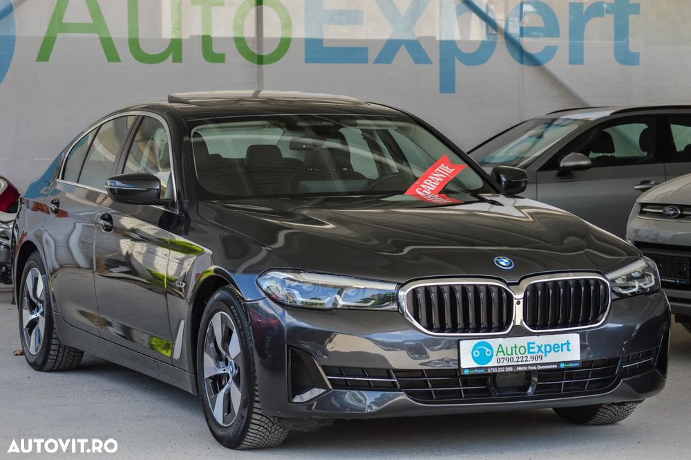 BMW Seria 5 520e Aut. Luxury Line - 12