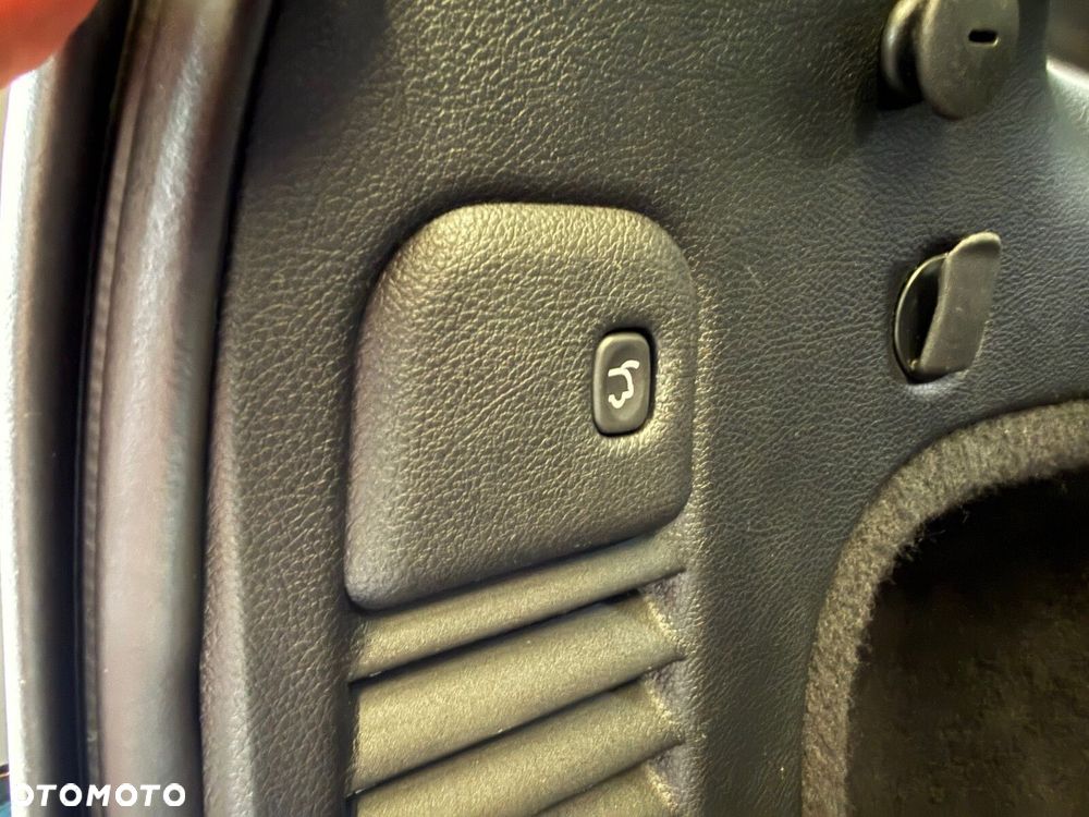 Jeep Grand Cherokee - 11