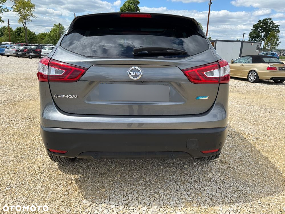 Nissan Qashqai 1.5 dCi TEKNA - 6
