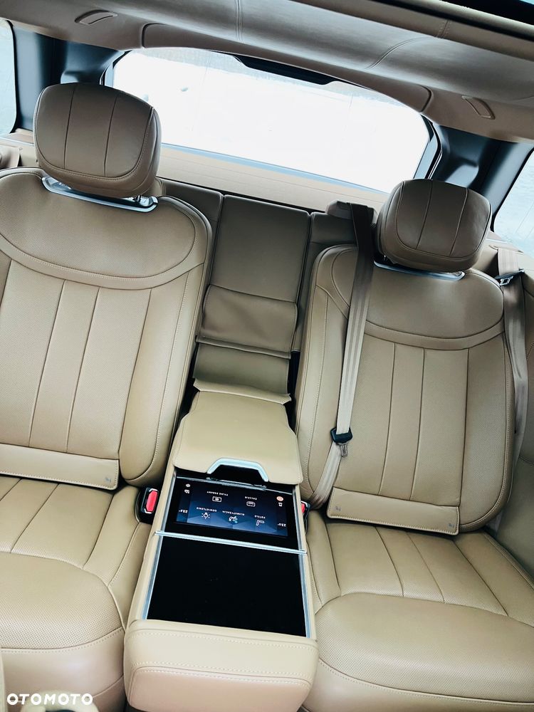 Land Rover Range Rover - 30