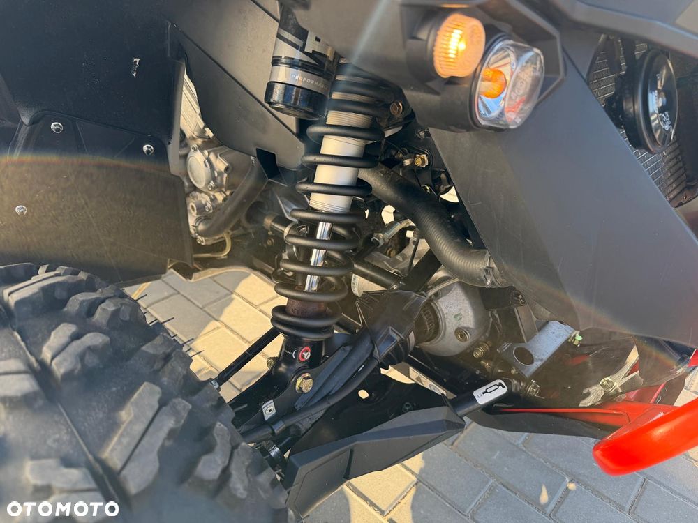 Can-Am Renegade - 10