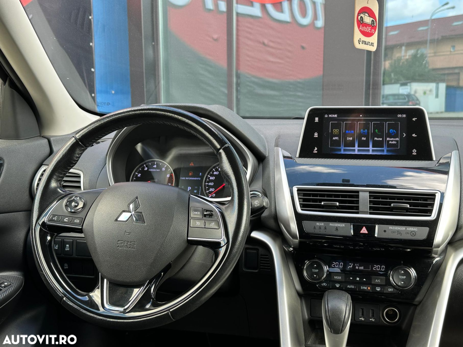 Mitsubishi Eclipse-Cross - 7