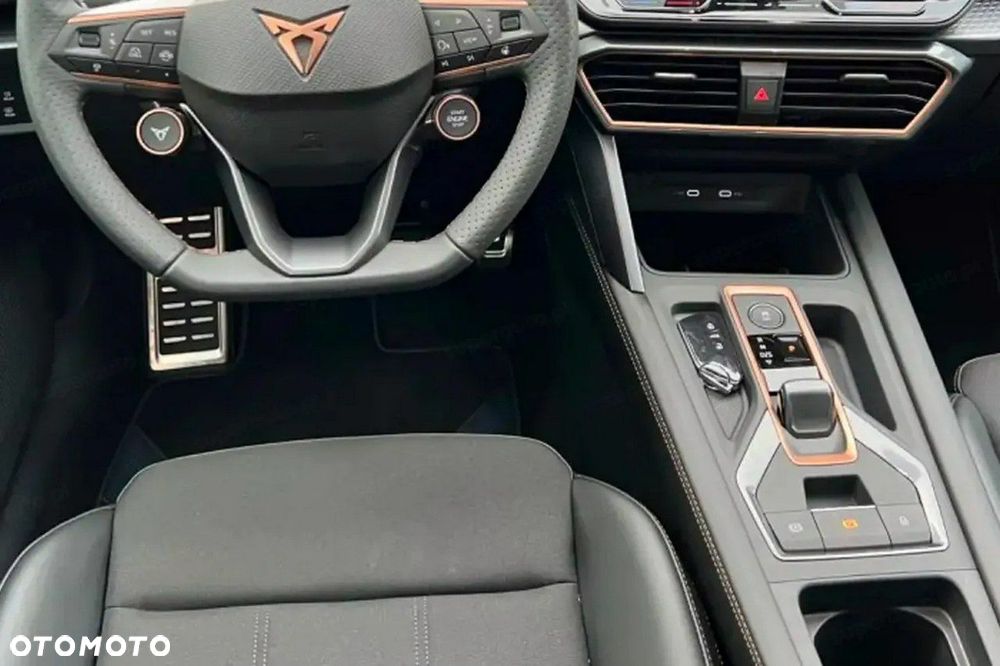 Cupra Leon 1.5 eTSI DSG - 10