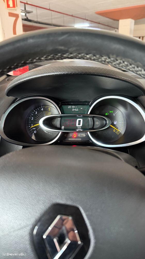 Renault Clio Sport Tourer 1.5 dCi Dynamique S 90g - 18