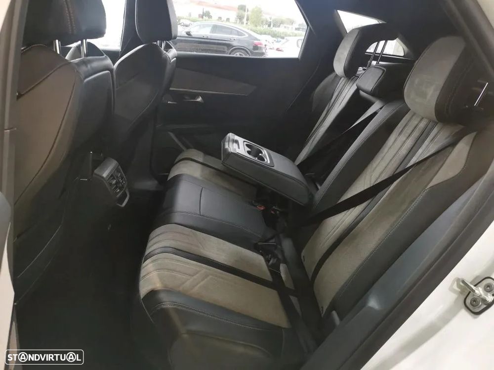 Peugeot 3008 1.6 Hybrid GT Pack e-EAT8 - 9