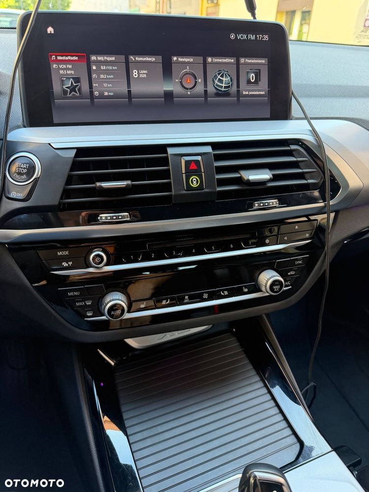 BMW X3 xDrive20d - 17
