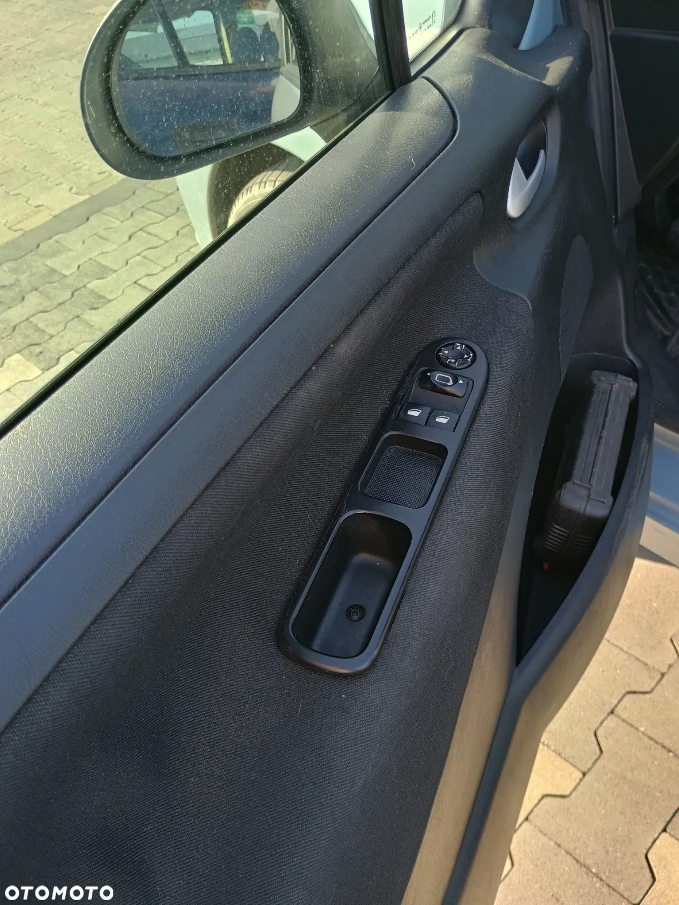 Peugeot 207 1.4 HDi Active - 11