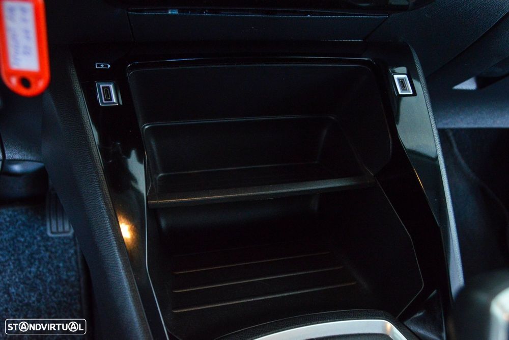 Peugeot 208 1.2 PureTech Active Pack - 40